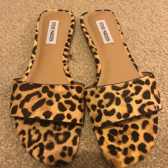steve madden animal print slides